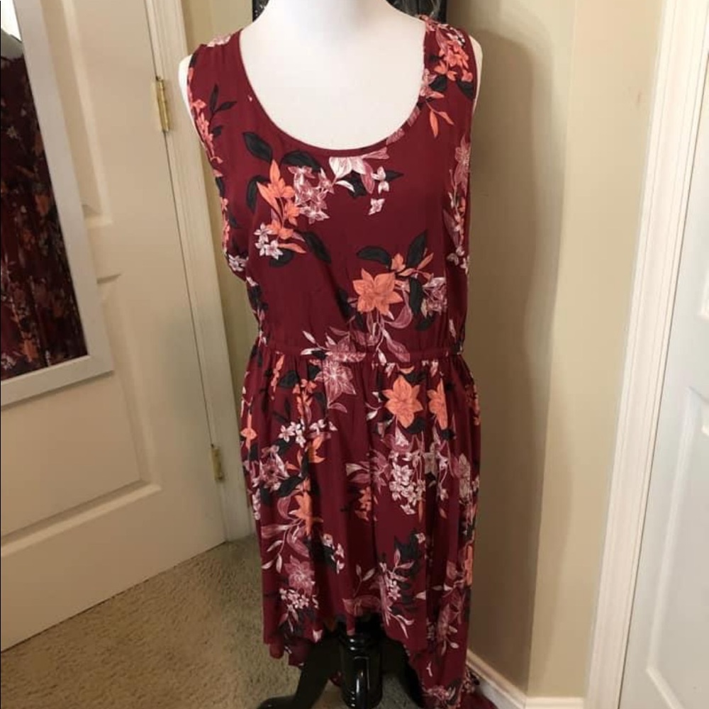 TORRID BNWT High Lo Tank